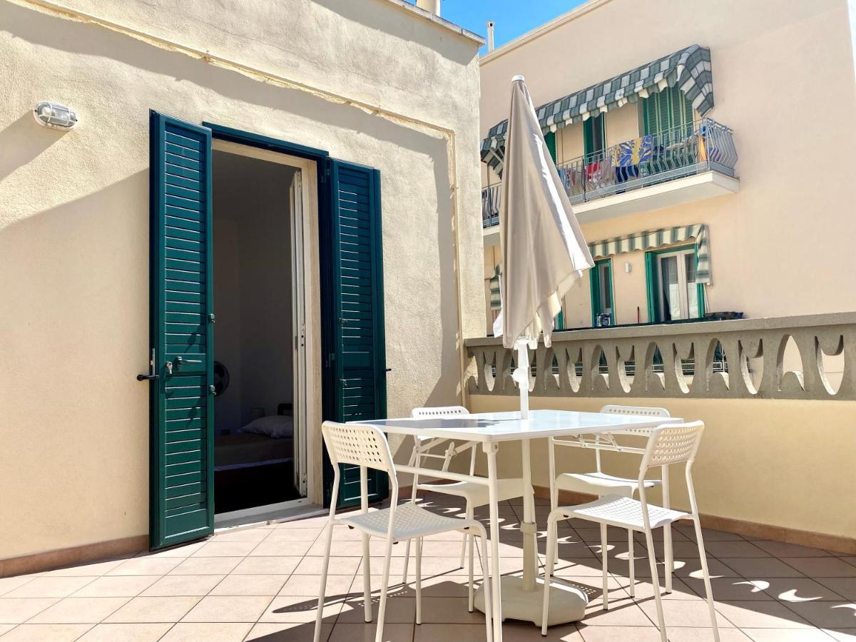Chez Isabelle - Puglia Mia Apartments โมโนโปลี ภายนอก รูปภาพ