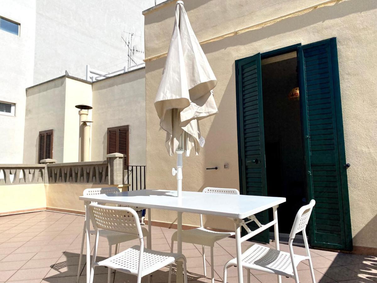 Chez Isabelle - Puglia Mia Apartments โมโนโปลี ภายนอก รูปภาพ